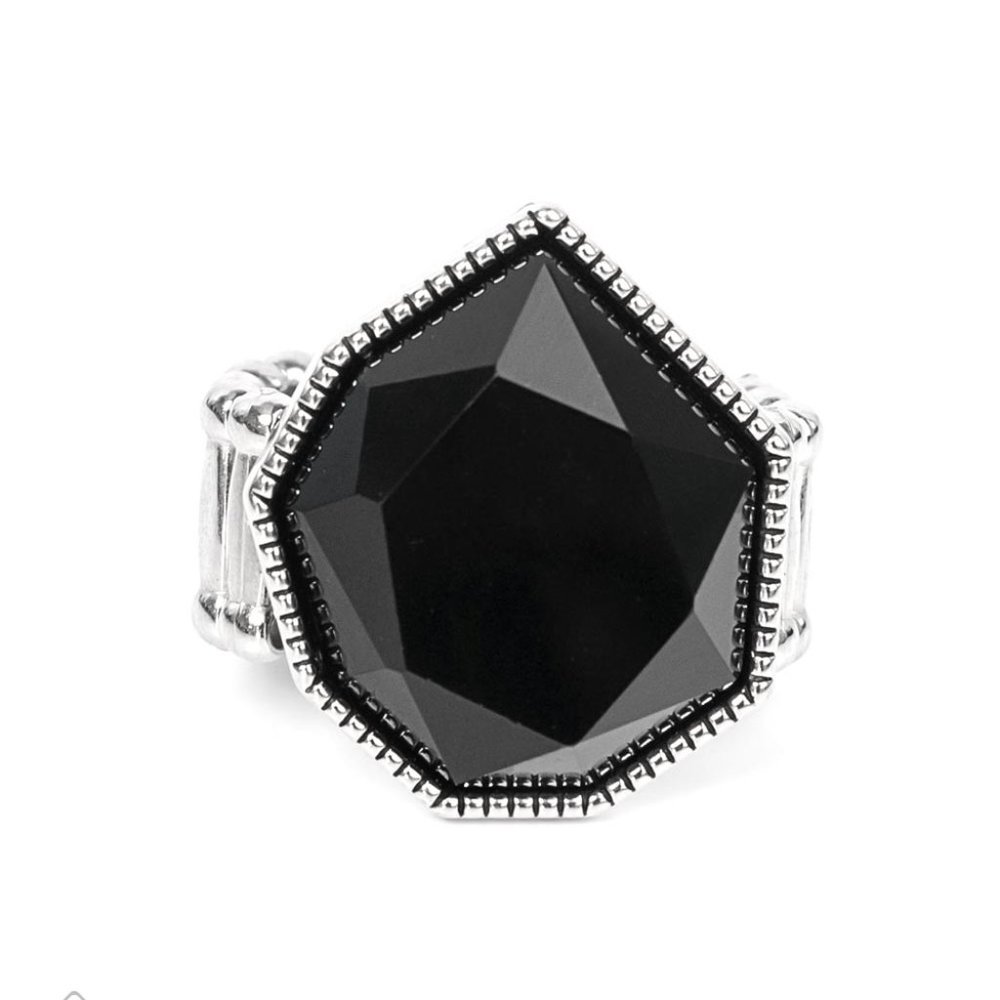 Paparazzi Dynamically Defaced - Black